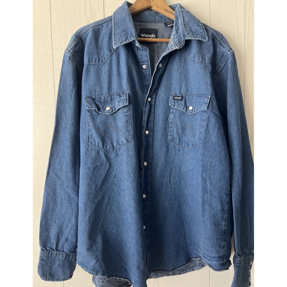 Wrangler Cowboy Cut Denim Western Shirt Mens XL Pearl Snap Blue Raw Hem Workwear